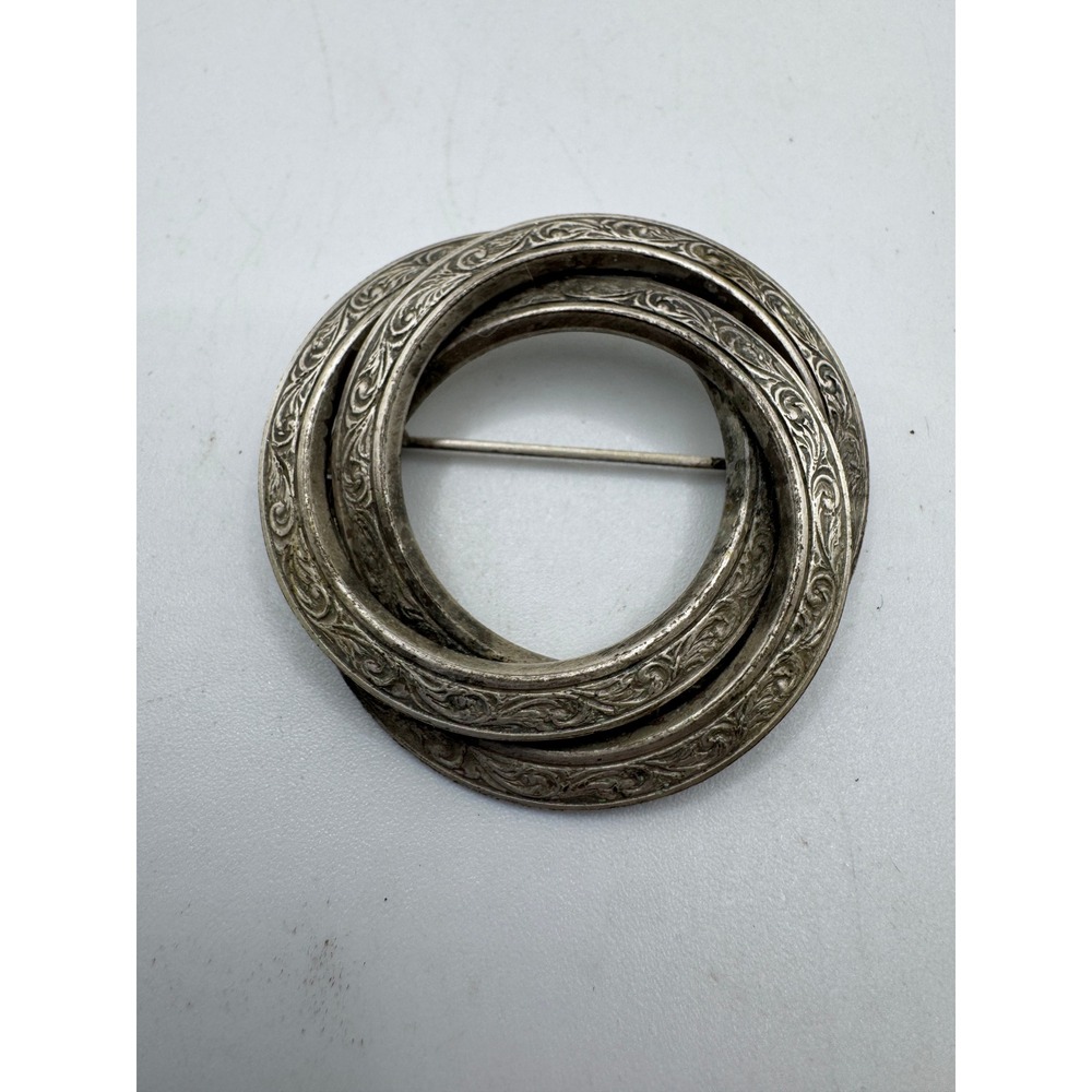 Vintage Silver Tone Etched Floral Interlocking Triple Ring Circle Brooch Pin